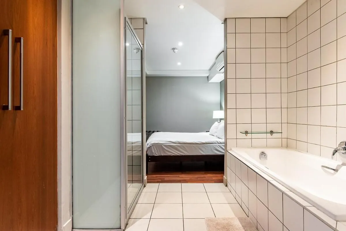 Apartment Comfort In The Heart Of Ct With Parking, Aircon Kapstadt Südafrika